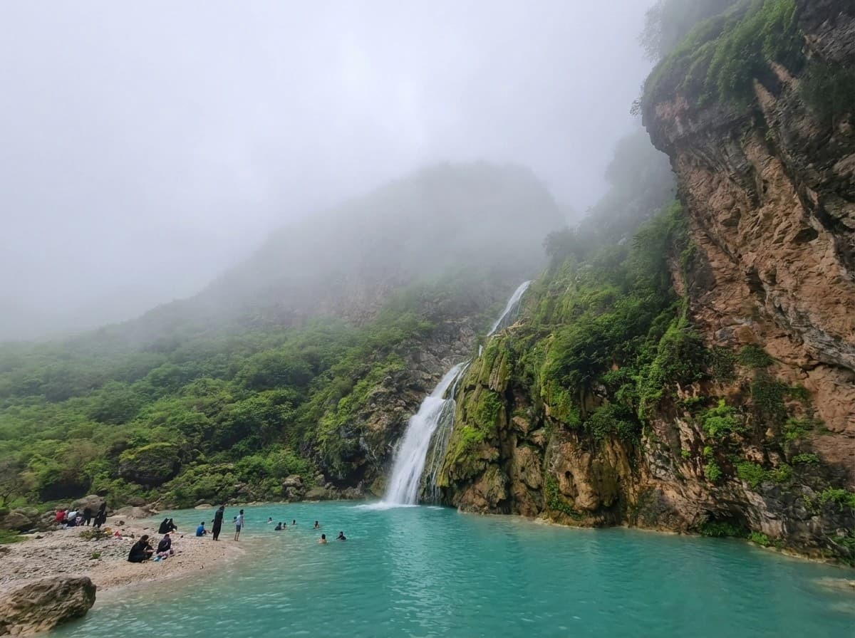 Oman's Natural Wonders: A Living Masterpiece of Beauty